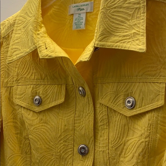 Jacket - Picture 2 of 5